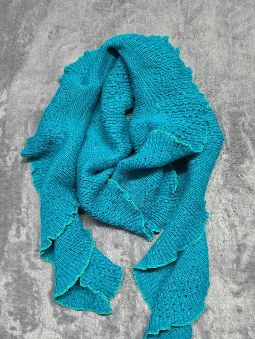 Coldwater Creek Teal Knit Scalloped Edge Wrap & Red Knit Scarf (Pack Of 2)